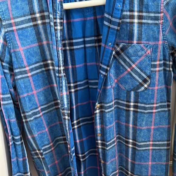 Plaid button down, pocket on the left side, blue, black and pink! - Picture 2 of 2